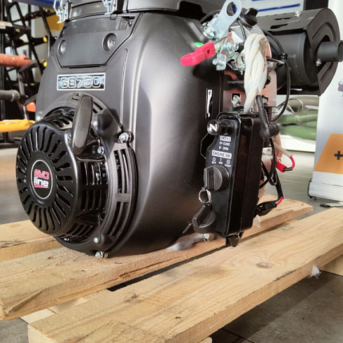 запущены продажи бензинового двигателя evoline gb 750 e картинка