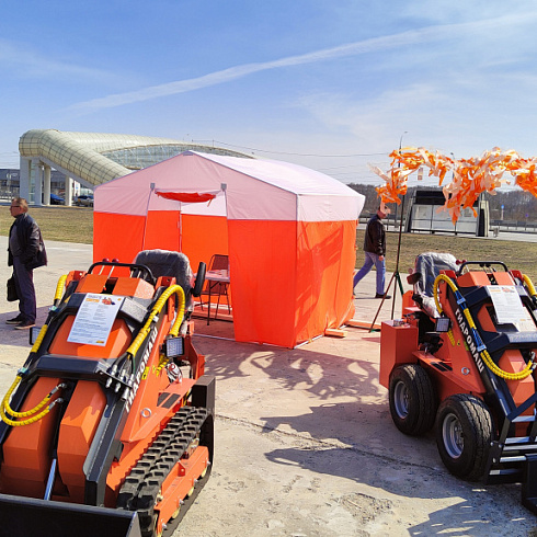 «свой дом 2026»: «гидромаш» представил технику собственного производства картинка